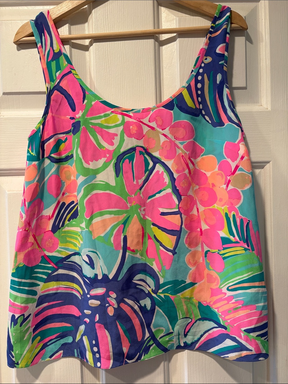 Lilly Pulitzer 100% Silk tank Small